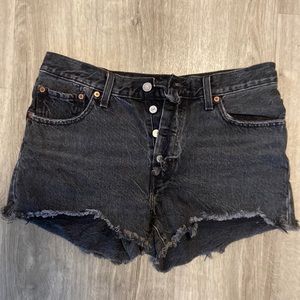 Levi high waisted black shorts